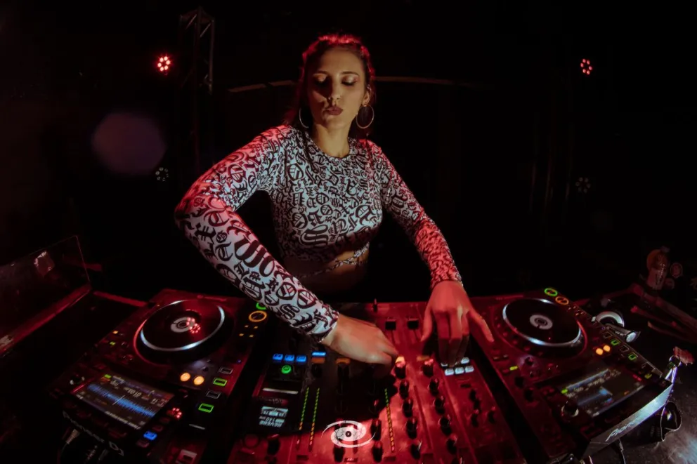 Ktrina, de Bariloche al mundo con su pasión por la música electrónica