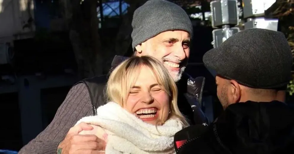 Las primeras fotos de Jorge Rial y su novia colombiana caminando por Palermo