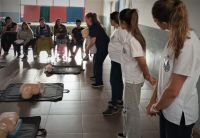 Docentes y estudiantes de la Universidad del Comahue realizaron curso de RCP