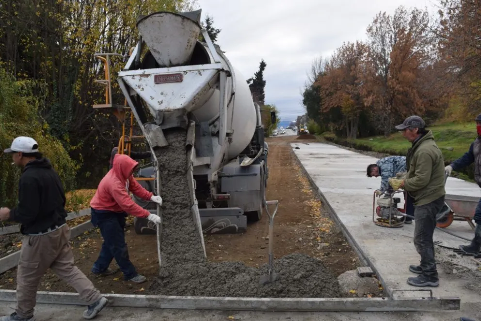 Según el  Municipio, en una semana estará listo el asfalto de calle Morales