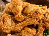 Un clásico estadounidense en tu cocina: aprende a preparar el mejor pollo frito