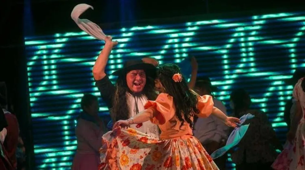 Bailarines locales, rumbo al Certamen Sudamericano de Malambo y Danzas Folklóricas 
