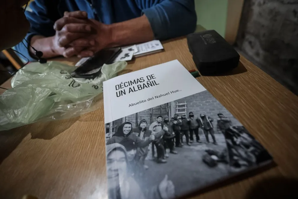 Abel, el albañil y escritor compartirá su historia en Emaús