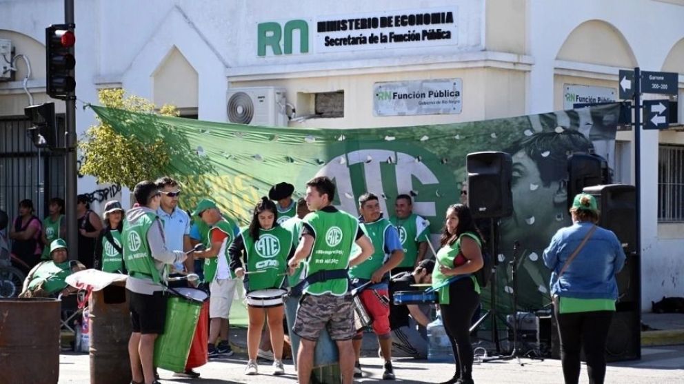 Sin fecha de paritaria, ATE va al paro general el 16 de junio