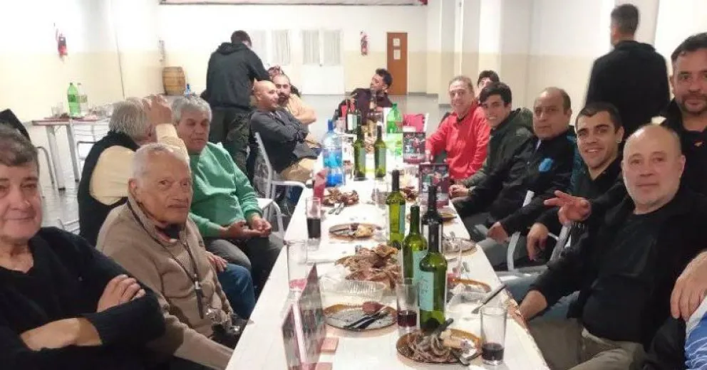 Investigan quién elaboró la torta con cannabis en torneo de pelota paleta