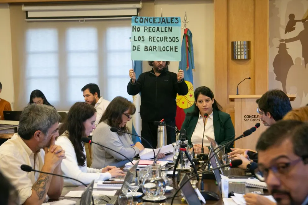 "Estamos frente a la octava vista más atractiva del mundo, ¿vamos a privatizar toda esa vista?"