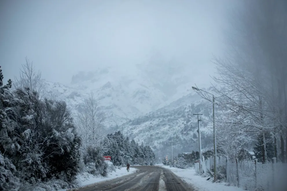 Por riesgo de avalancha desde Catedral Alta Patagonia solicitan tener precaución para todas las actividades