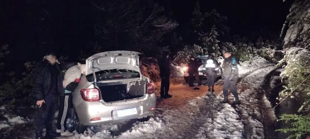 Un herido de bala y tres detenidos tras una persecución policial