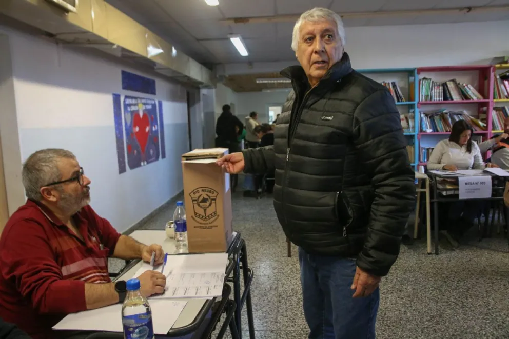 Dina Huapi: Este domingo asume Hugo Cobarrubia