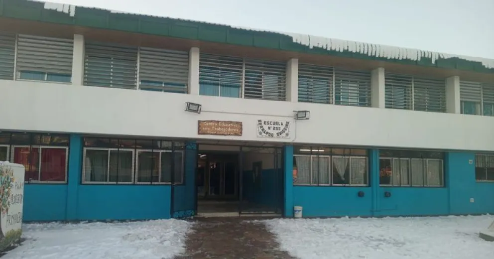 En el Centro Educativo Medio están cansados de pedir la reparación de la caldera