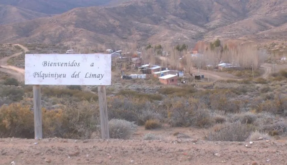 Colecta de juegos de mesa y ropa de invierno para Pilquiniyeu del Limay