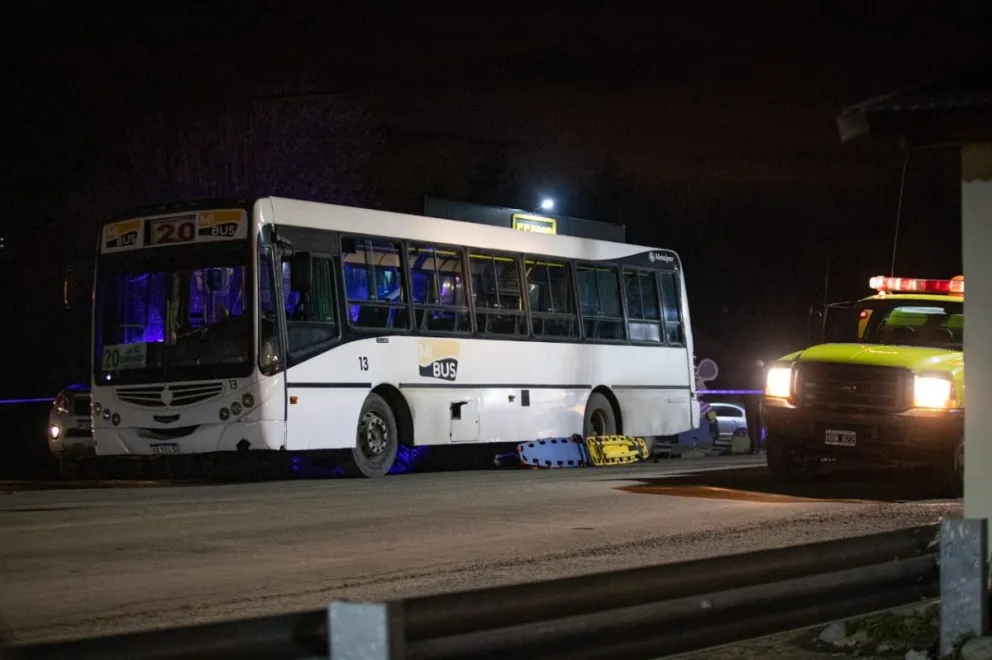 Colectivo de Mi Bus atropelló y mató a un hombre en la avenida Bustillo