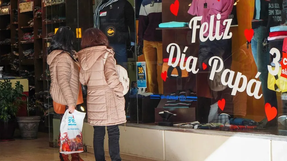 El día después del Día del Padre: Regalos con aumento del 200% y un promedio de 16 mil pesos 