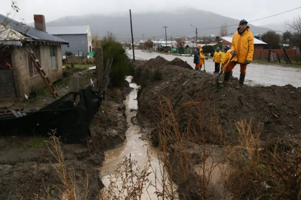 Desde la Secretaría de Desarrollo Humano instan a la comunidad a prepararse para los temporales de invierno