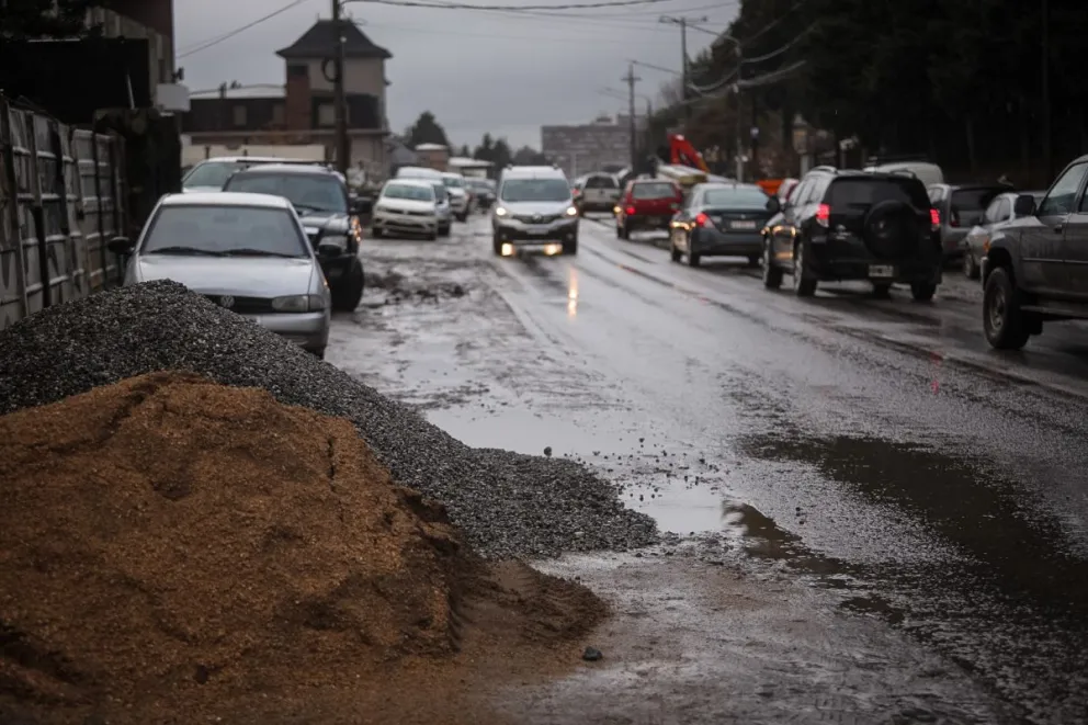 Obra de Bustillo: demorada por una deuda superior a los 100 millones de pesos